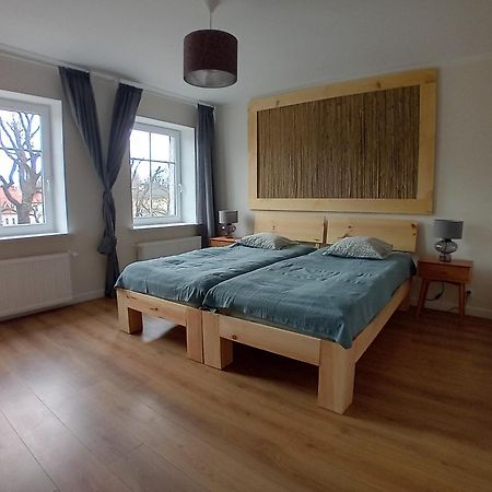 Apartament W Parku Przy Teatrze Szczawno-Zdroj Zewnętrze zdjęcie